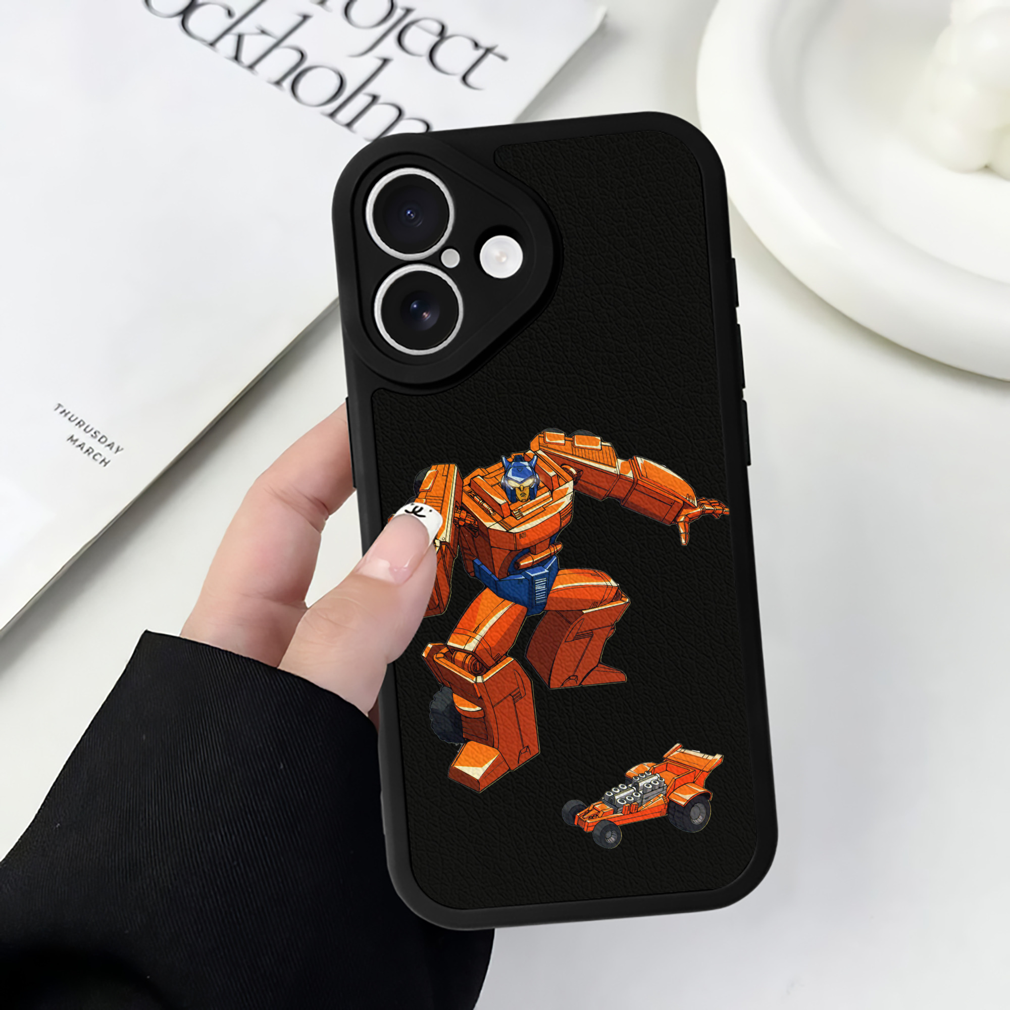 （画像用）  【iPhone 16シリーズ対応】シリコンスマホケース（レザー調） 材質：シリコン